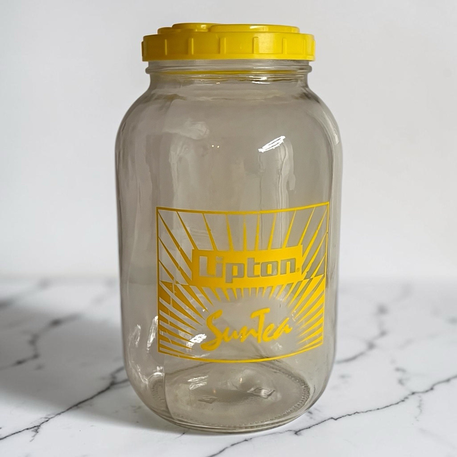 Vintage Lipton Sun Tea Jug Glass 1 Gallon Jar 70s 80s Retro Summer Yellow Lid Vintage Lipton Sun Tea Jug Glass 1 Gallon Jar 70s 80s Retro Summer Yellow Lid