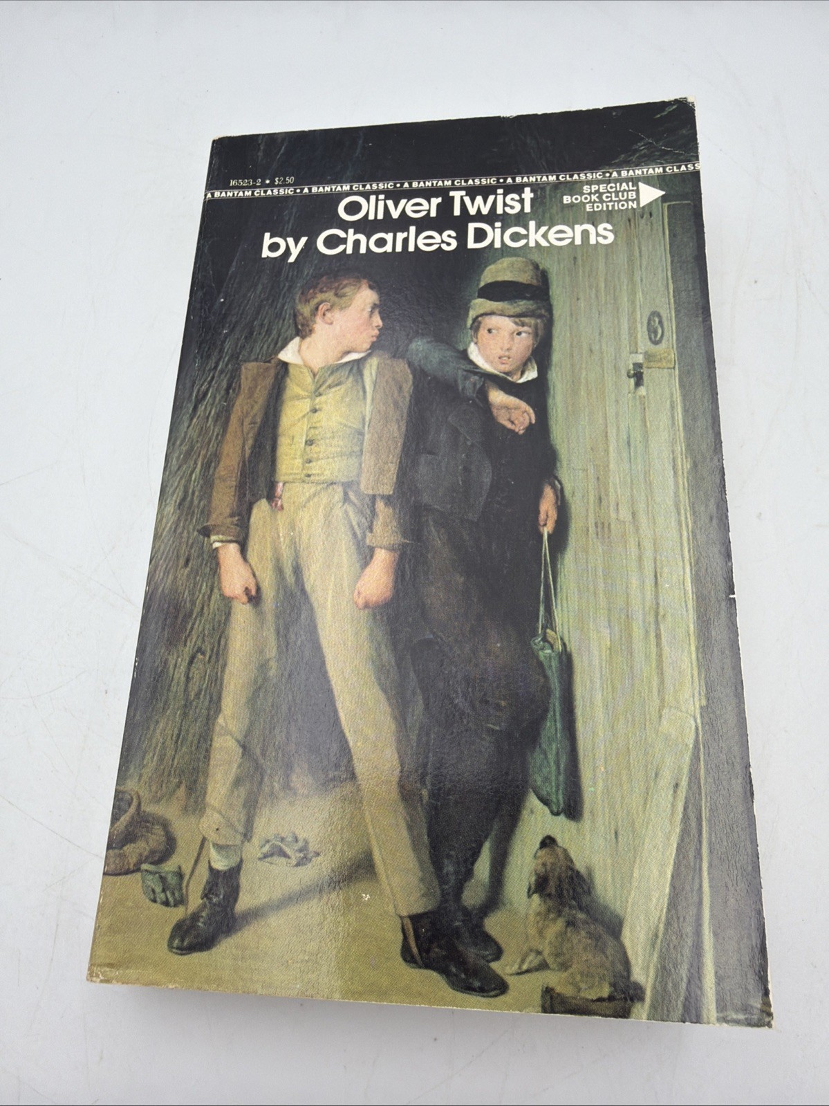 Oliver Twist by Charles Dickens Bantam 1982 Paperback Oliver Twist by Charles Dickens Bantam 1982 Paperback