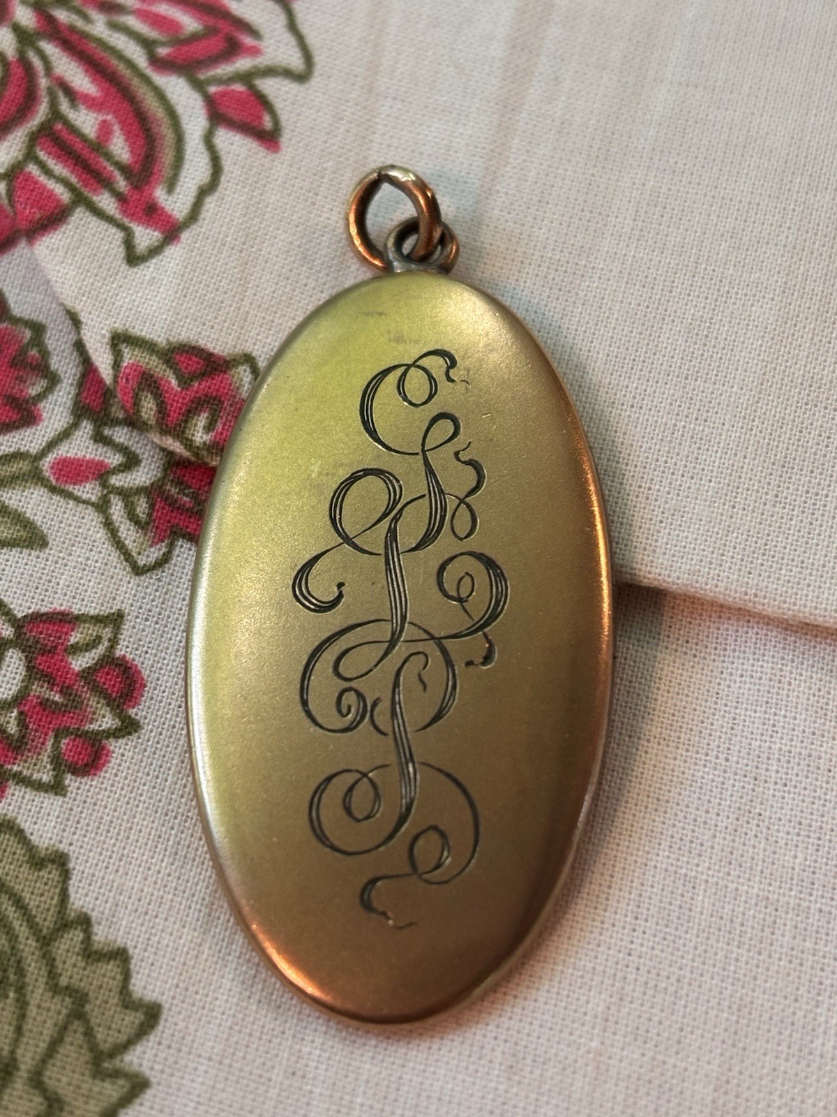 Antique Victorian Gold Filled Oval Locket Heavy Engraved Script Monogram 10.44g