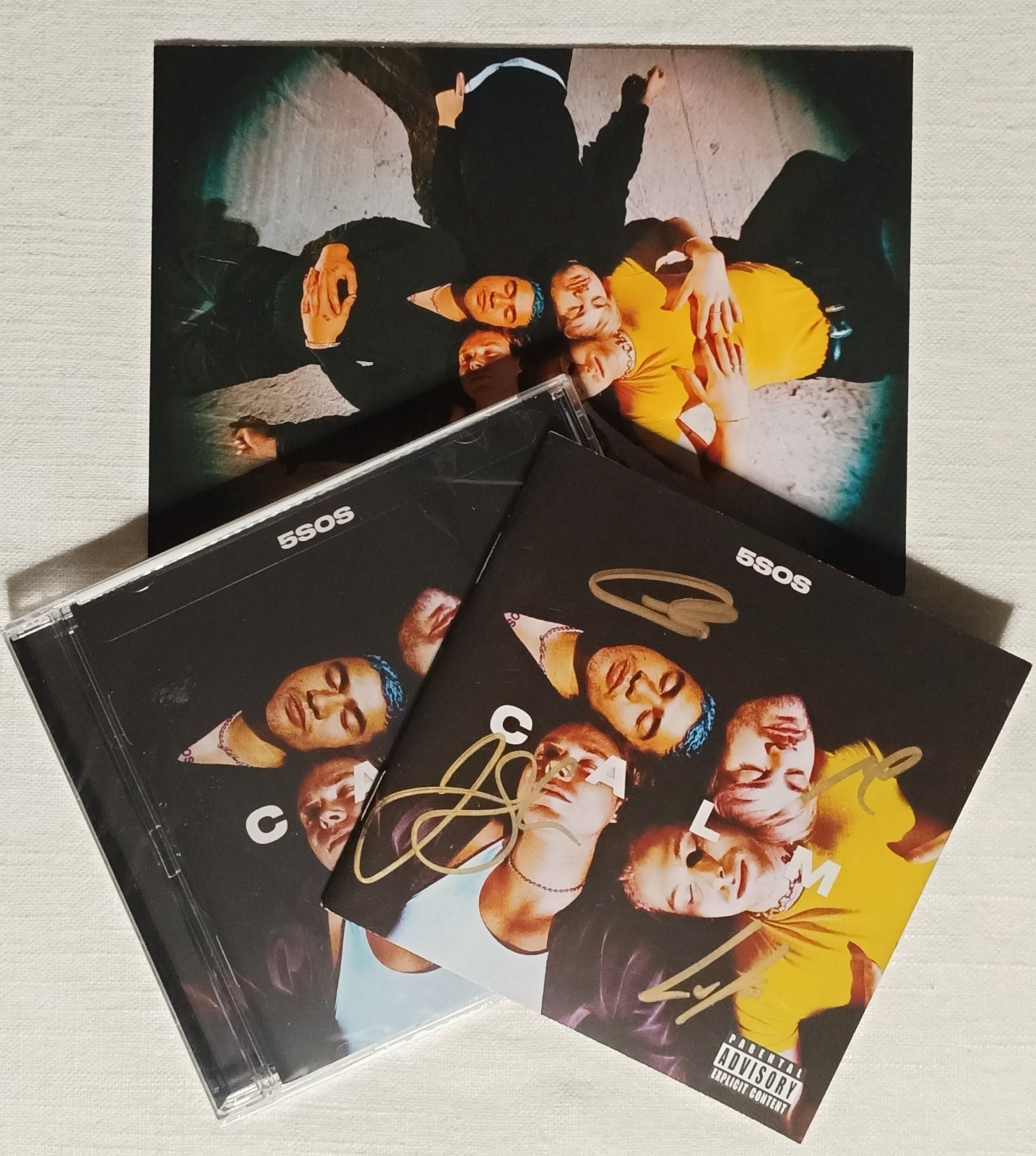 Autographed - 5 Seconds of Summer 5SOS CALM CD 2020 New + Poster Autographed - 5 Seconds of Summer 5SOS CALM CD 2020 New + Poster