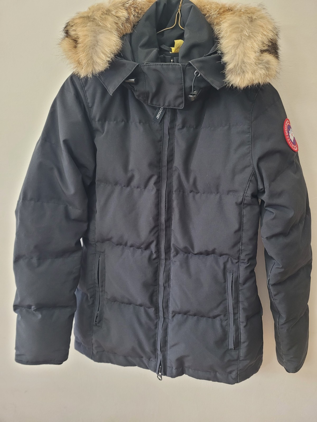 Canada Goose XXS Women\'s Black Chelsea Parka, Real Coyote Fur,  Great Condition