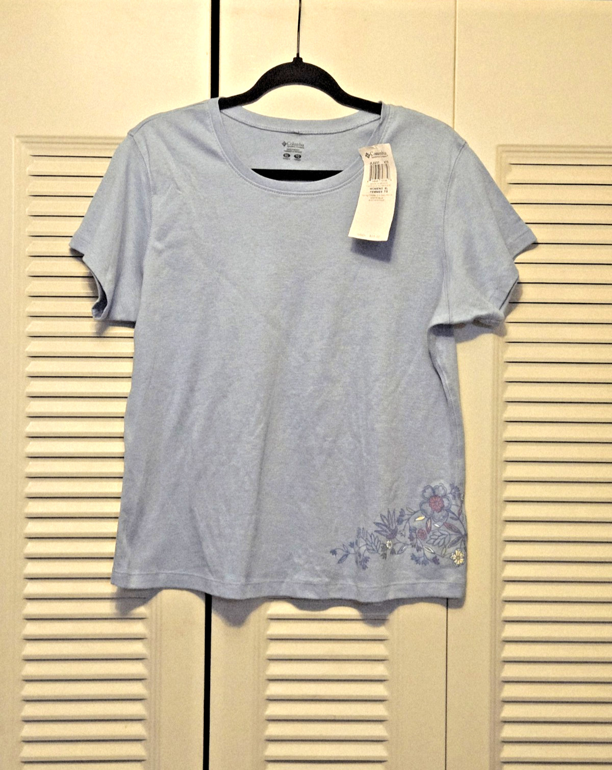 Columbia Women\'s Blue w/Floral Short Sleeve T-Shirt Size XL NWT -See comments