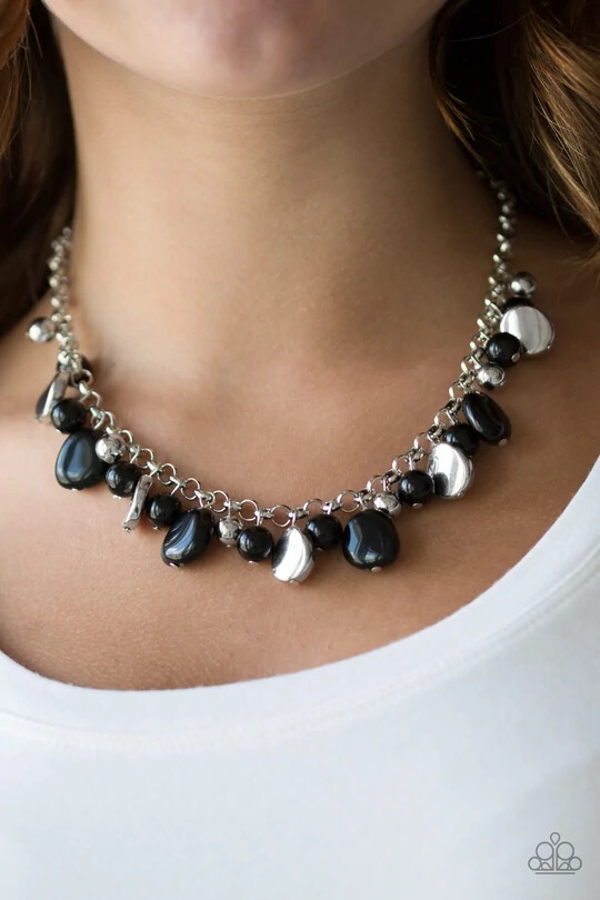 Paparazzi Jewelry Accessories - Flirtatiously Florida - Black Necklace Paparazzi Jewelry Accessories - Flirtatiously Florida - Black Necklace