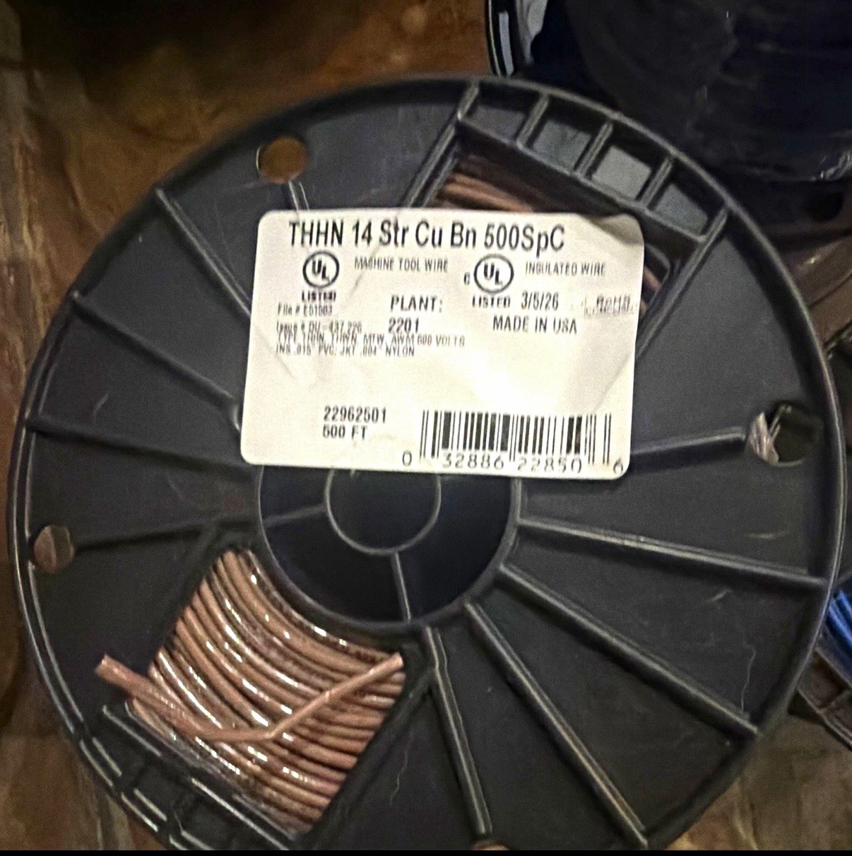 Southwire THHN 14 AWG Stranded Copper Brown Wire 600V 500 ft Spool Southwire THHN 14 AWG Stranded Copper Brown Wire 600V 500 ft Spool