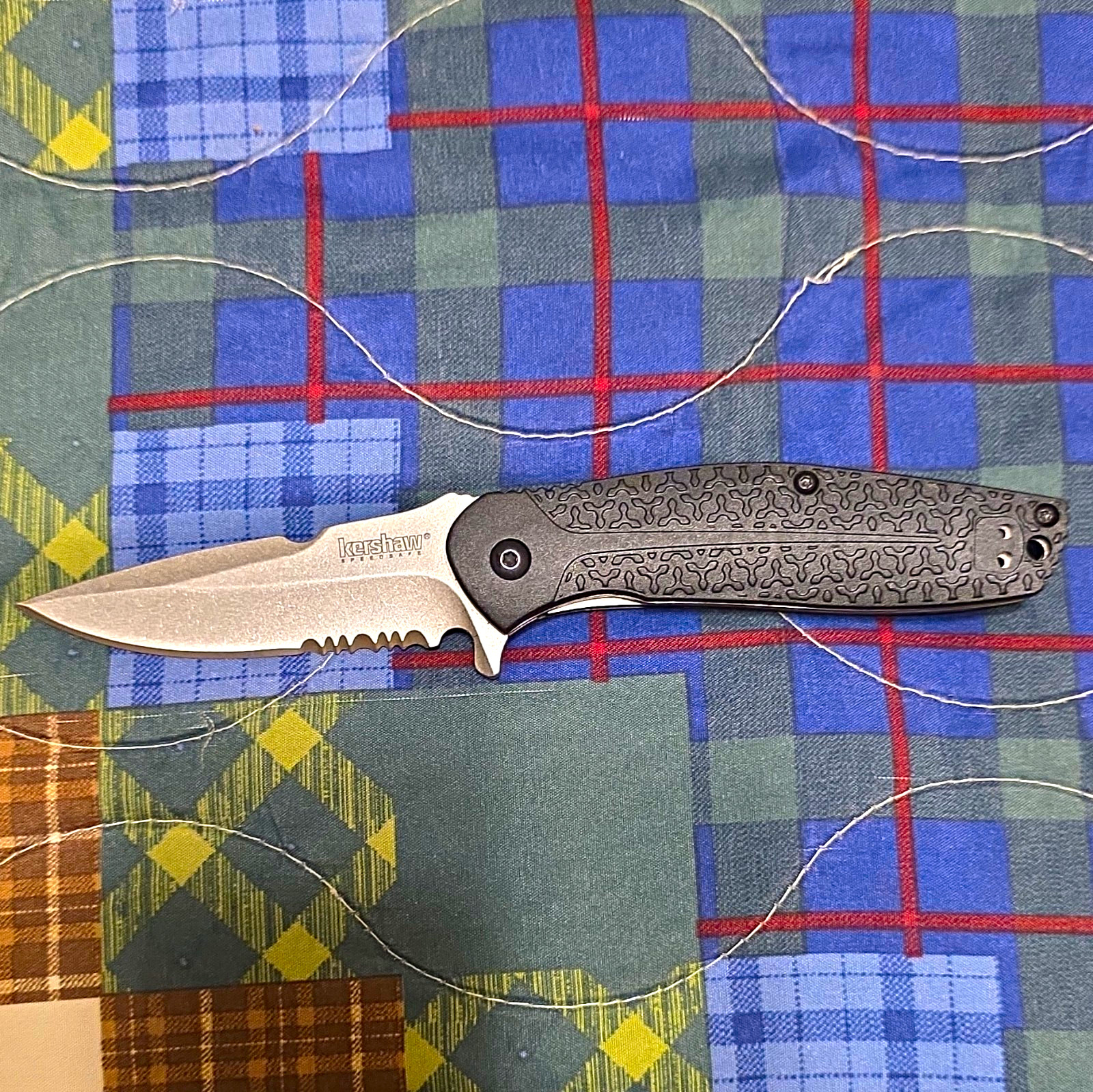 Kershaw Burst 1970ST Black/Silver Drop Point Combo SS Liner Assisted Clip Kershaw Burst 1970ST Black/Silver Drop Point Combo SS Liner Assisted Clip