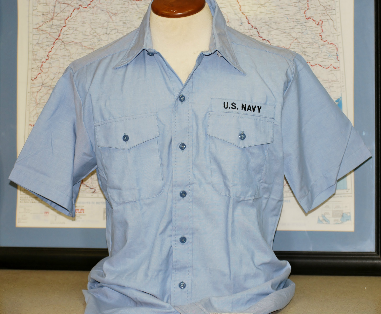 US Navy Short Sleeve Chambray Work Shirt - New - X Large US Navy Short Sleeve Chambray Work Shirt - New - X Large