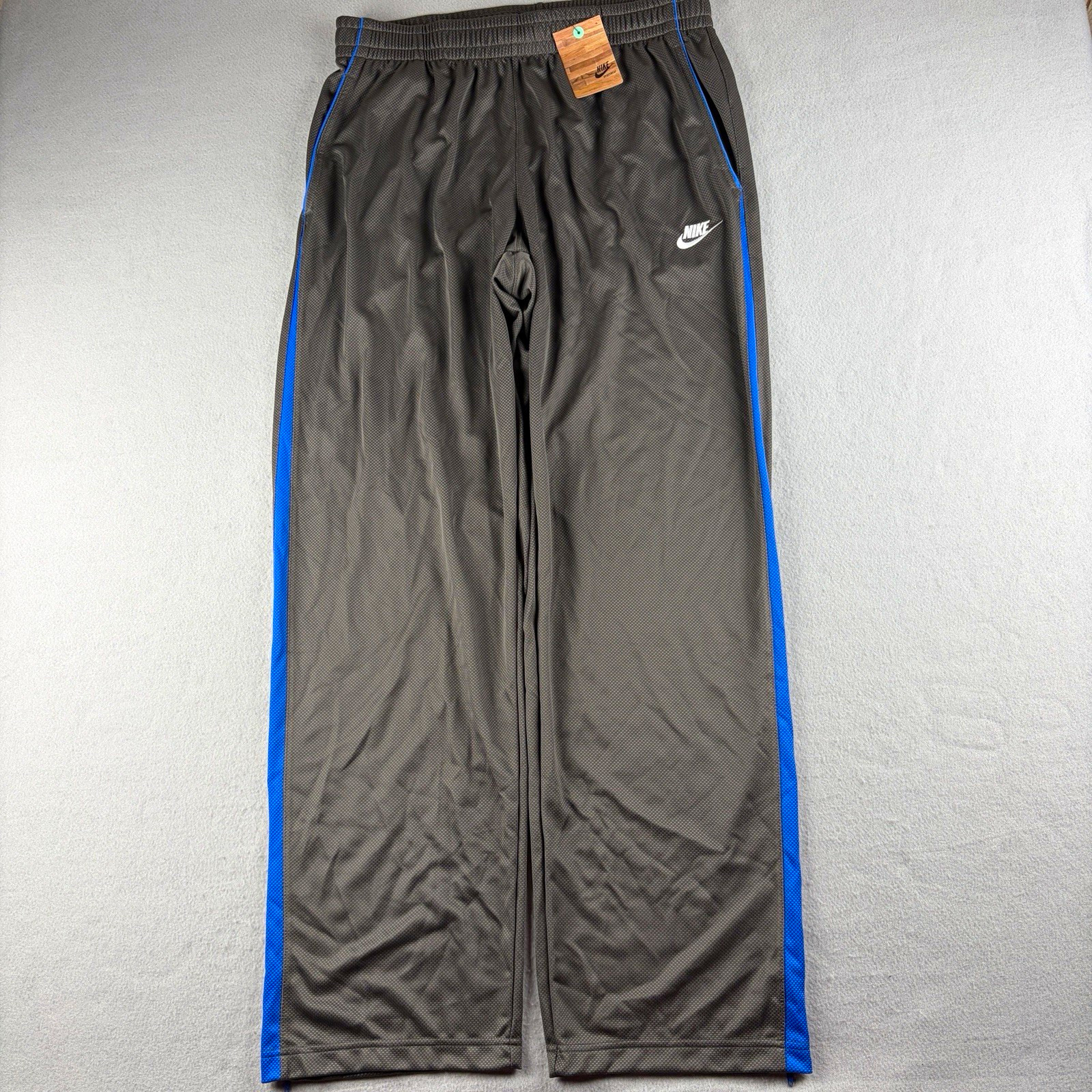 Nike Vintage NWT Track Pants Men\'s Large Gray Blue Stripe Y2K Zip Ankle Baggy