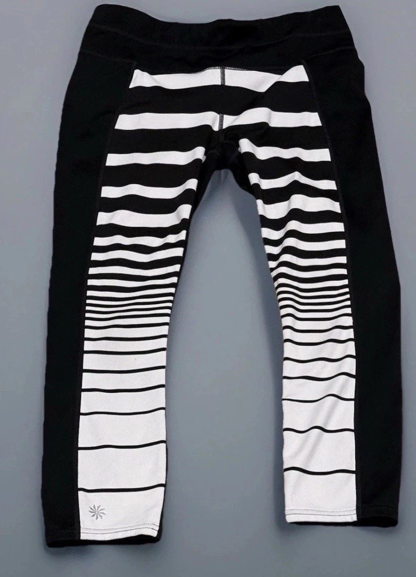 Athleta Women’s Sonar Striped Stretch Black & White Leggings 22” Small NWOT