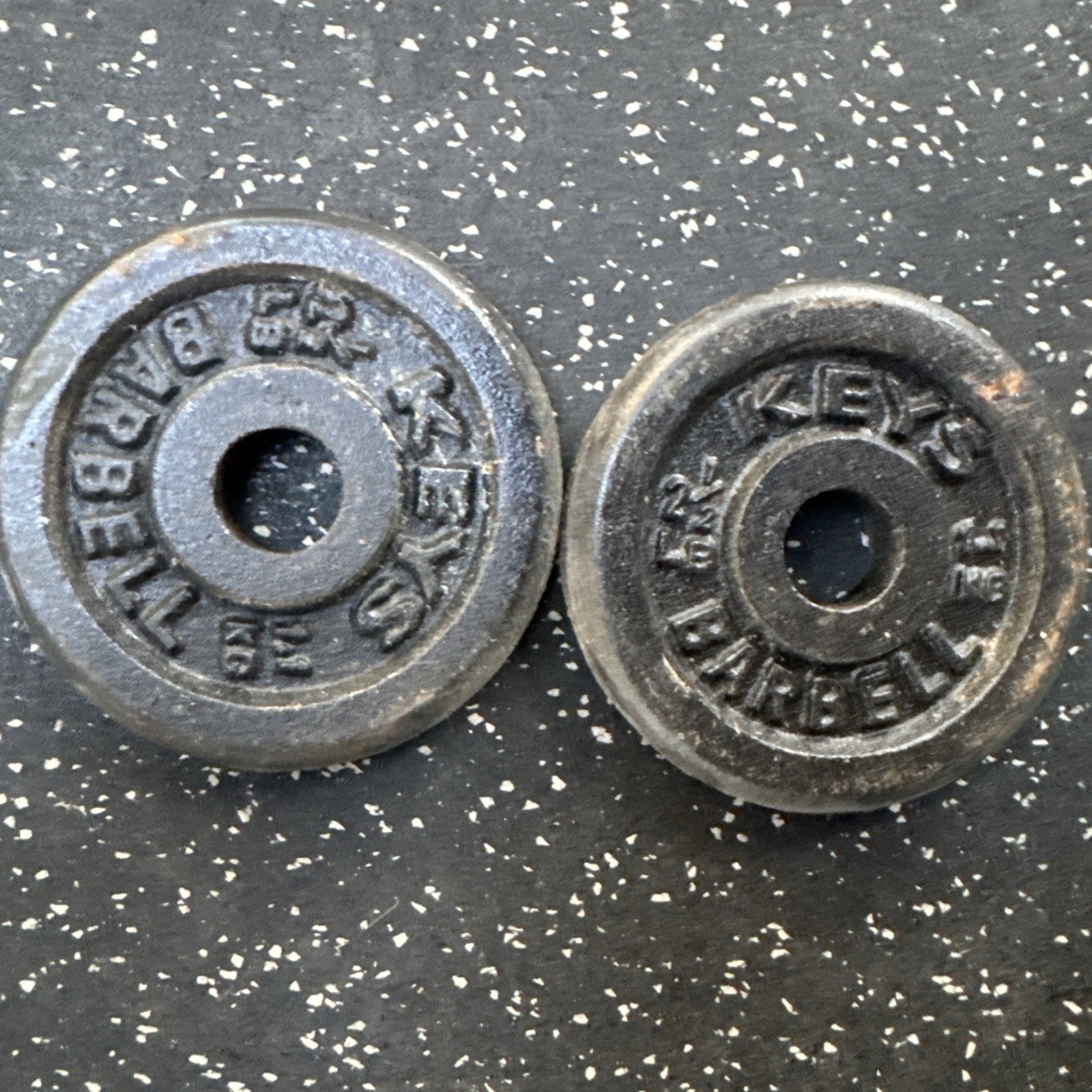 2.5Lb VTG  X2 Standard Size Weight Plates KEYS BARBELL Black 1\