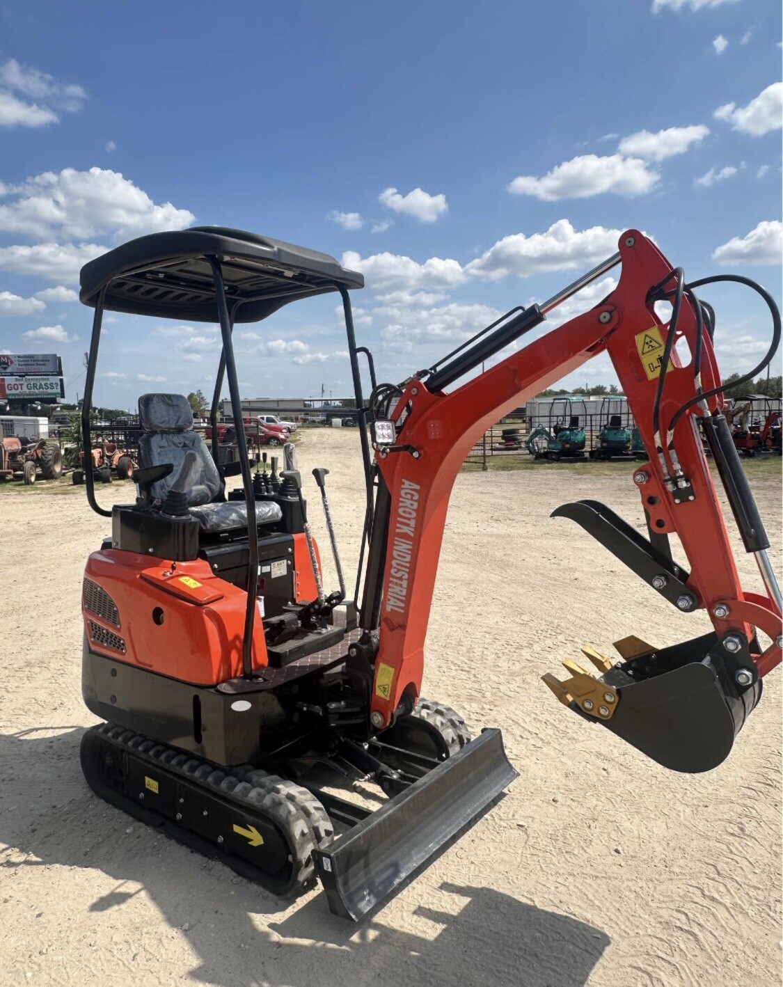 New 2024 NT18K Tracked Excavator Powerful Kubota Diesel Engine Reliable Warranty