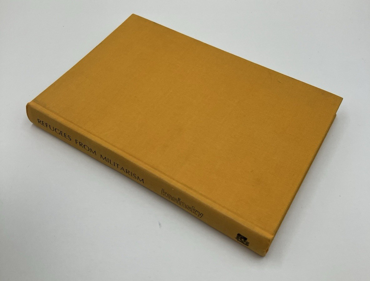 Refugees From Militarism Draft Americans Canada Vintage 1976 HC no DJ Kasinsky