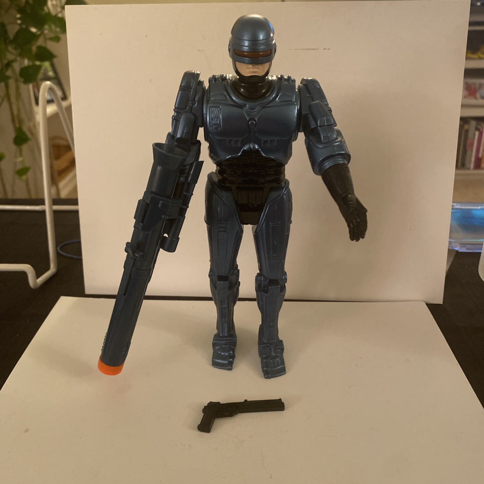 ROBOCOP FIGURE L - 1993 TOY ISLAND ORION 8\ ROBOCOP FIGURE L - 1993 TOY ISLAND ORION 8\