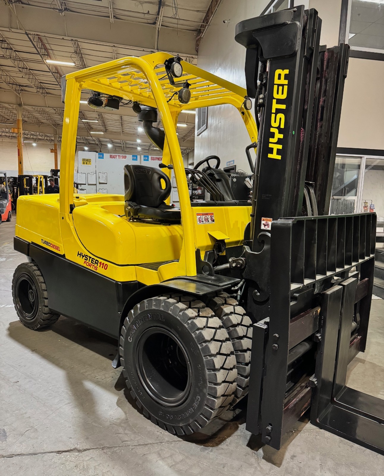 2020 Hyster H110FT 11000 LB 3 Stage Mast Side Shifter 48\