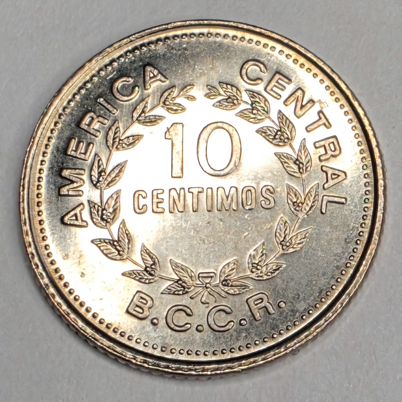 1976 Costa Rica 10 Ten Centimos - Uncirculated Copper Nickel World Coin - L2 1976 Costa Rica 10 Ten Centimos - Uncirculated Copper Nickel World Coin - L2