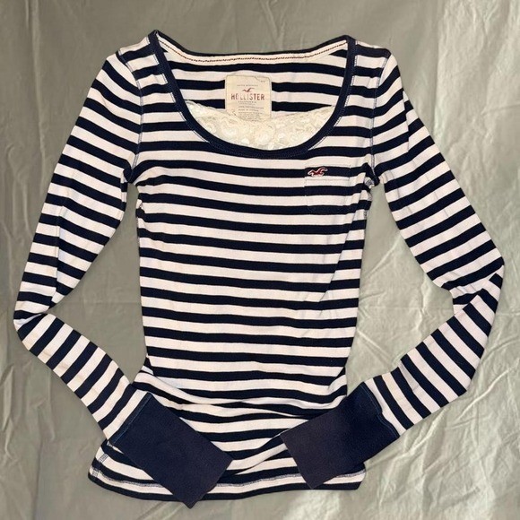 Y2K Hollister Navy Striped Long Sleeve Top