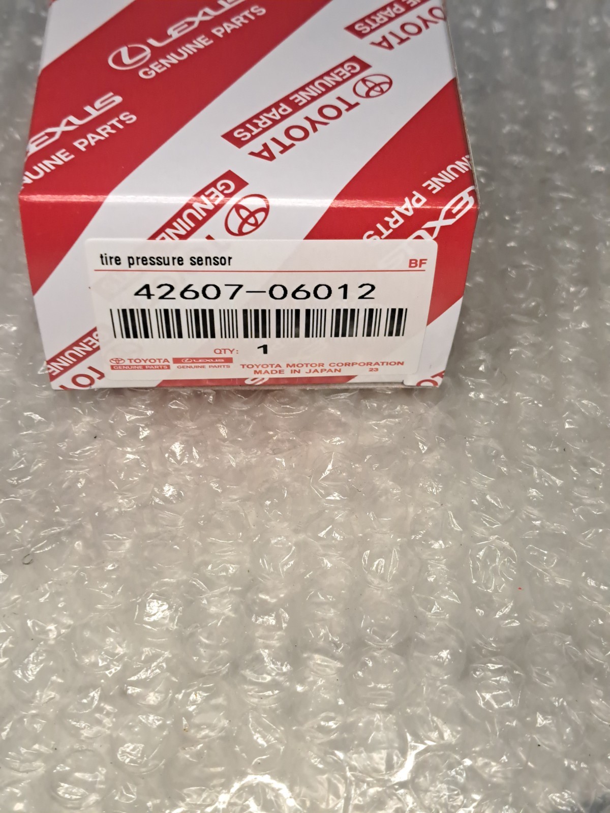 Lexus Sensor. 42607-06012. Original . Toyota. Oem Lexus Sensor. 42607-06012. Original . Toyota. Oem