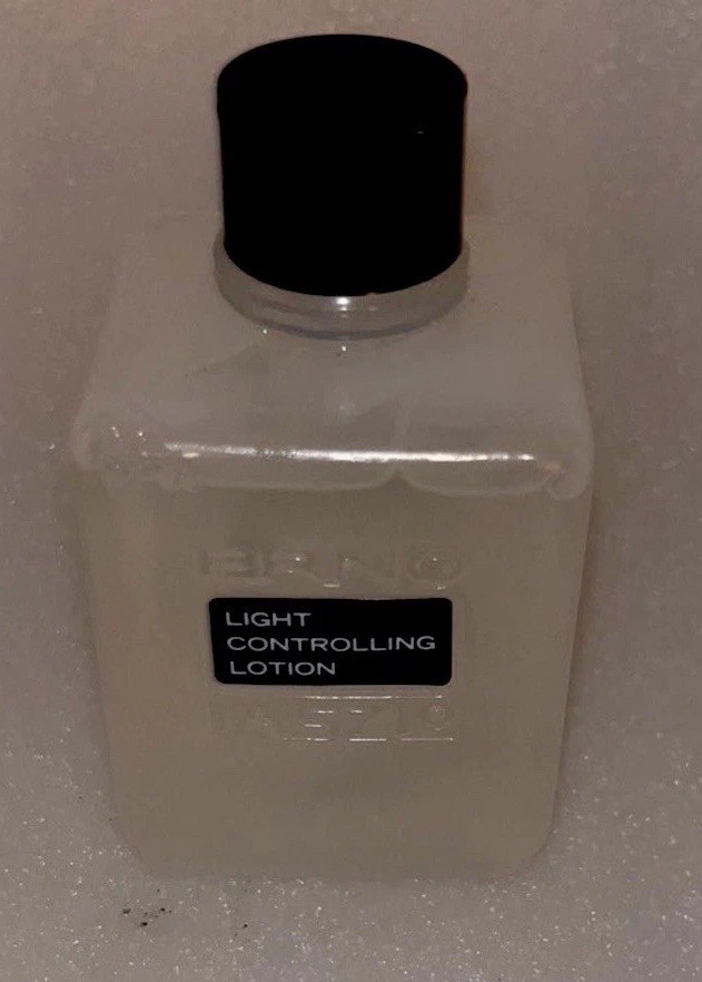 Erno Laszlo Light Controlling Lotion 4 oz. Factory Sealed Original Formula