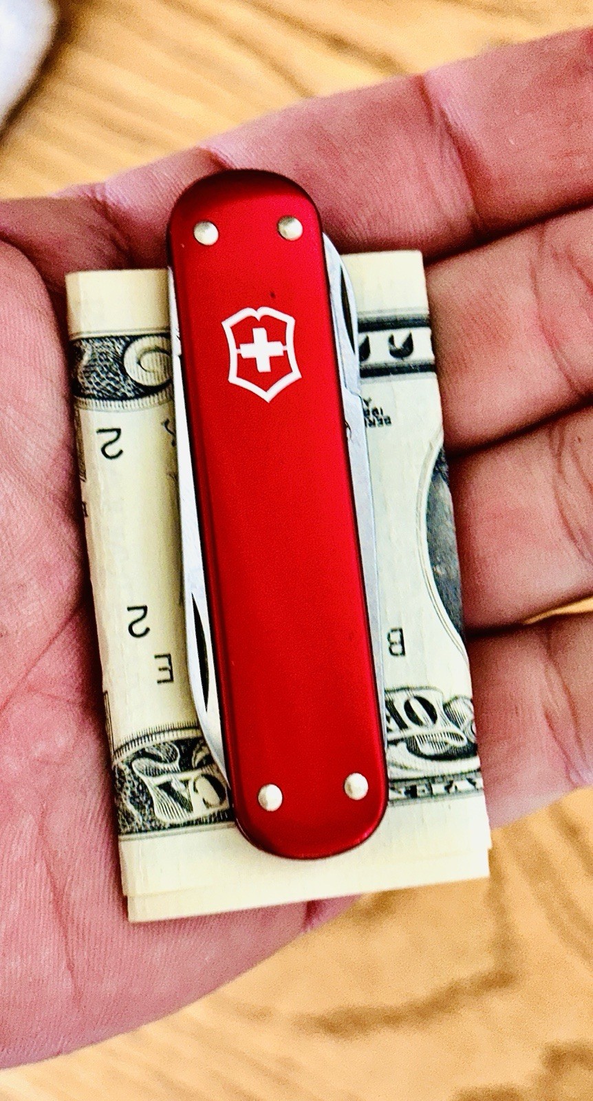 New Victorinox Vintage 1991 Alox Money Clip Swiss Army Knife Smooth Red 74mm New