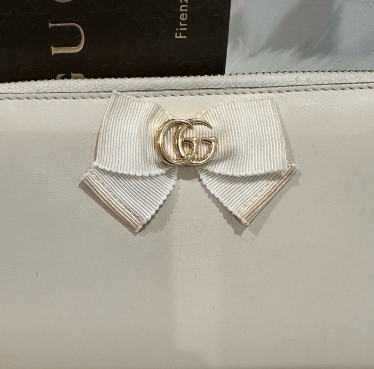 Gucci Lambskin Long Wallet With BOWTIE Beautiful Gray Color New Orig Packaging