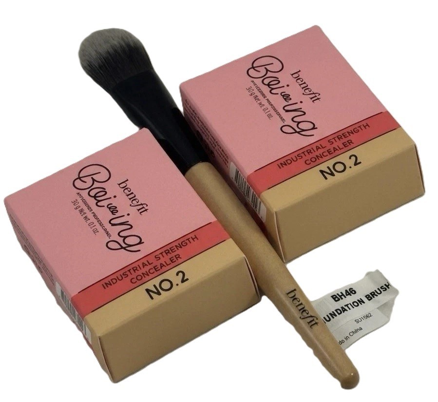 Set of 2 -BENEFIT Boi-ing Industrial Strength Concealer No.2 + Brush NEW SEALED