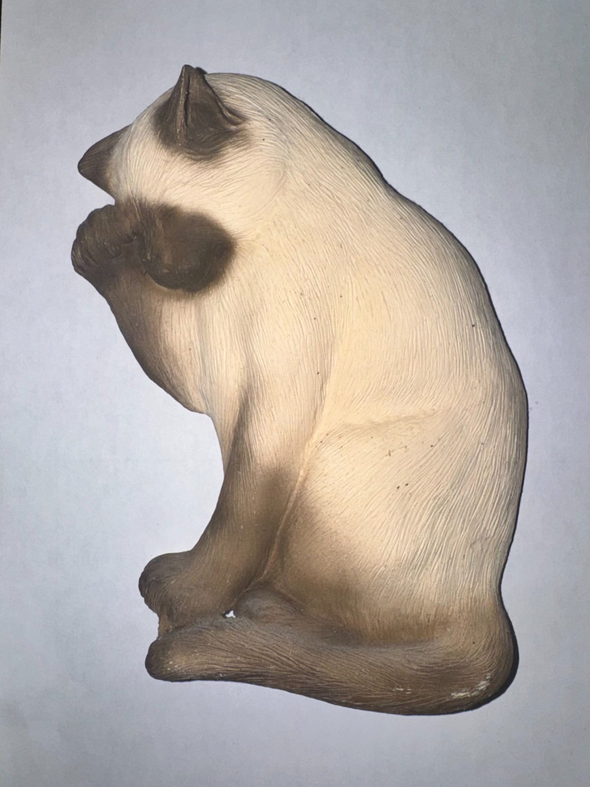 Super Cute Sitting Cat Door Ledge Decor