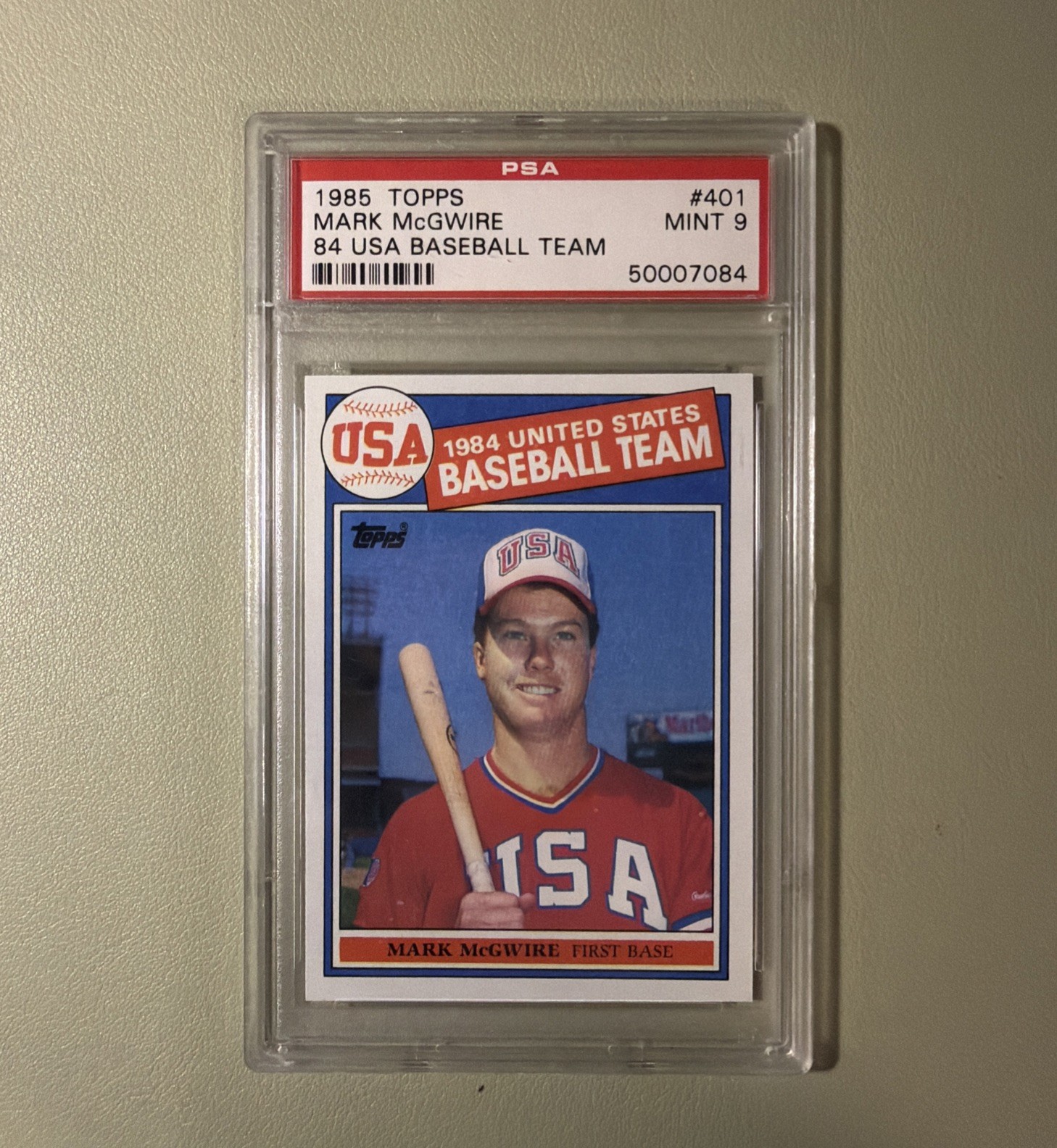 1985 Topps Baseball Mark McGwire 1984 Team USA #401 Rookie RC - PSA 9 MINT 1985 Topps Baseball Mark McGwire 1984 Team USA #401 Rookie RC - PSA 9 MINT