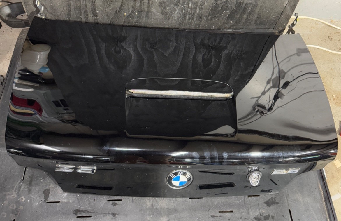 99-02 BMW Z3 Rear Boot Trunk Lid Tail Gate Deck Panel Black  OEM