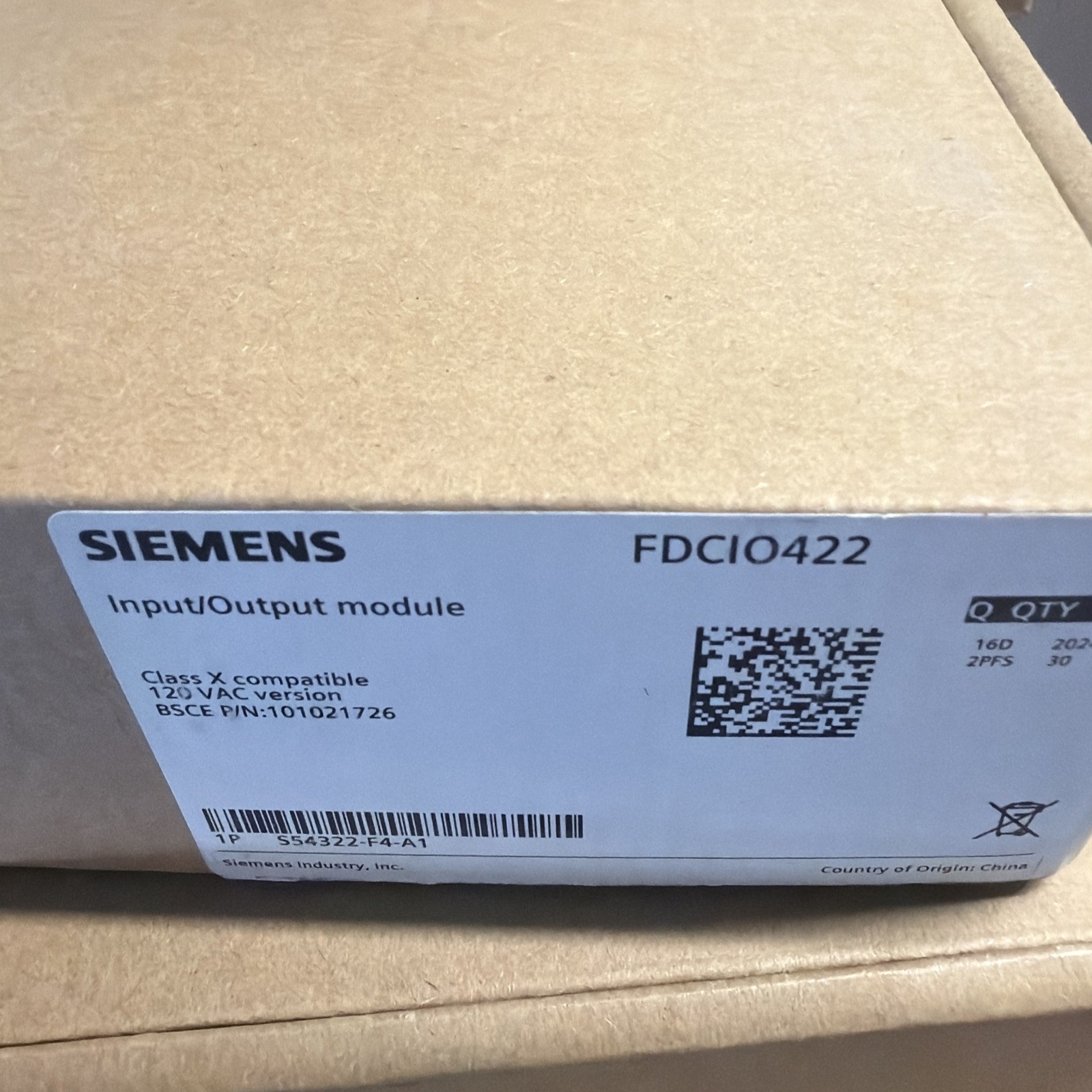 NEW SIEMENS FDCIO422 INPUT/OUTPUT MODULE 120VAC BSCE S54322-F4-A1 Fire Alarm NEW SIEMENS FDCIO422 INPUT/OUTPUT MODULE 120VAC BSCE S54322-F4-A1 Fire Alarm