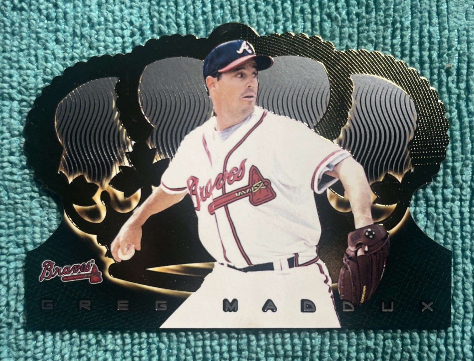 1999 Pacific Crown Royale GREG MADDUX Die Cut Card #16 **SCARCE** *HOF* **MINT**