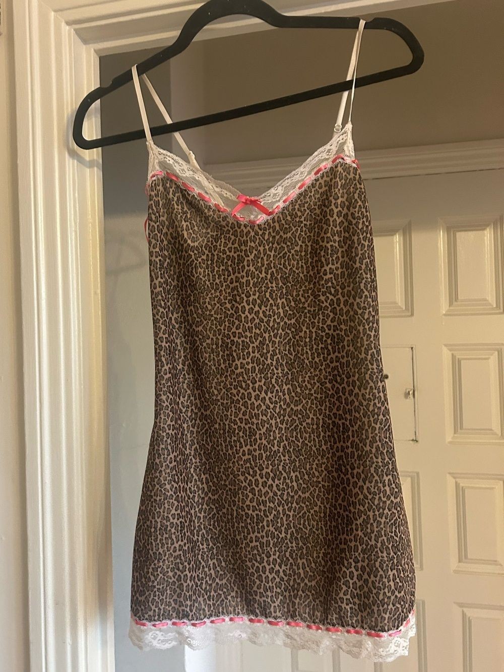 Vintage Leopard Animal Print Slip Dress Lace Trim Pink Accents 90s Y2K Size S Vintage Leopard Animal Print Slip Dress Lace Trim Pink Accents 90s Y2K Size S