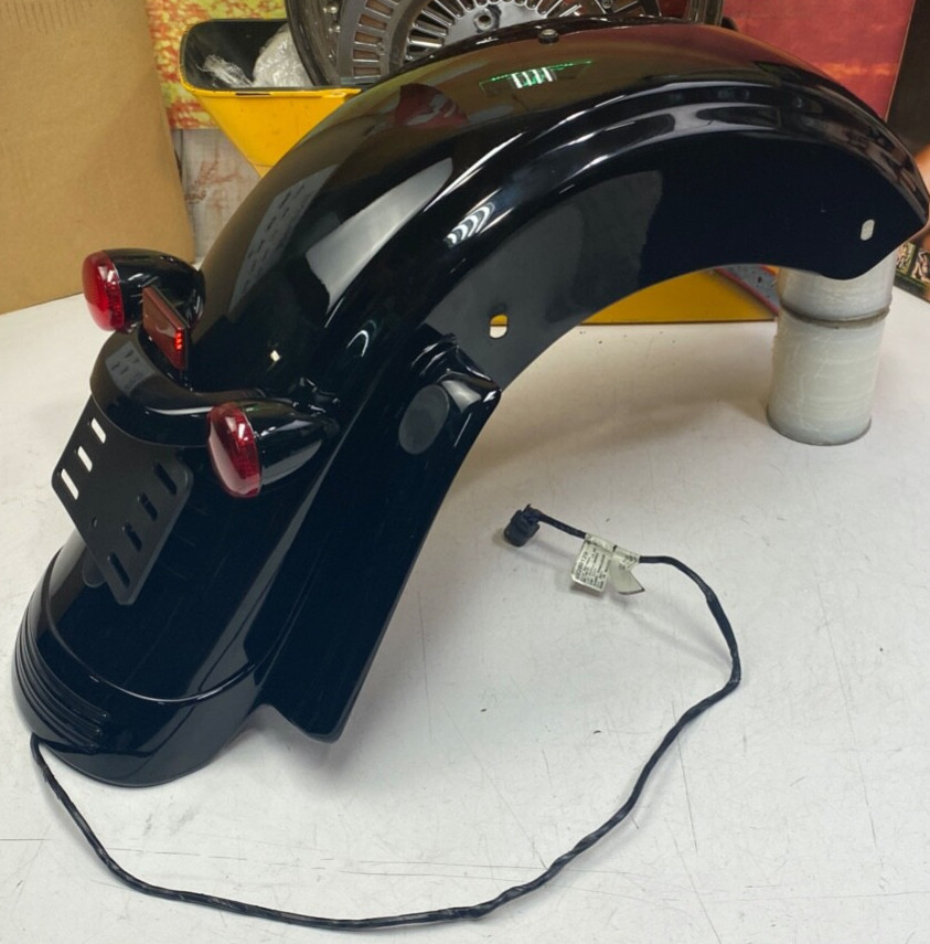 OEM 09-23 Harley Touring Street Road Glide W/Lights Back Rear Fender 40350