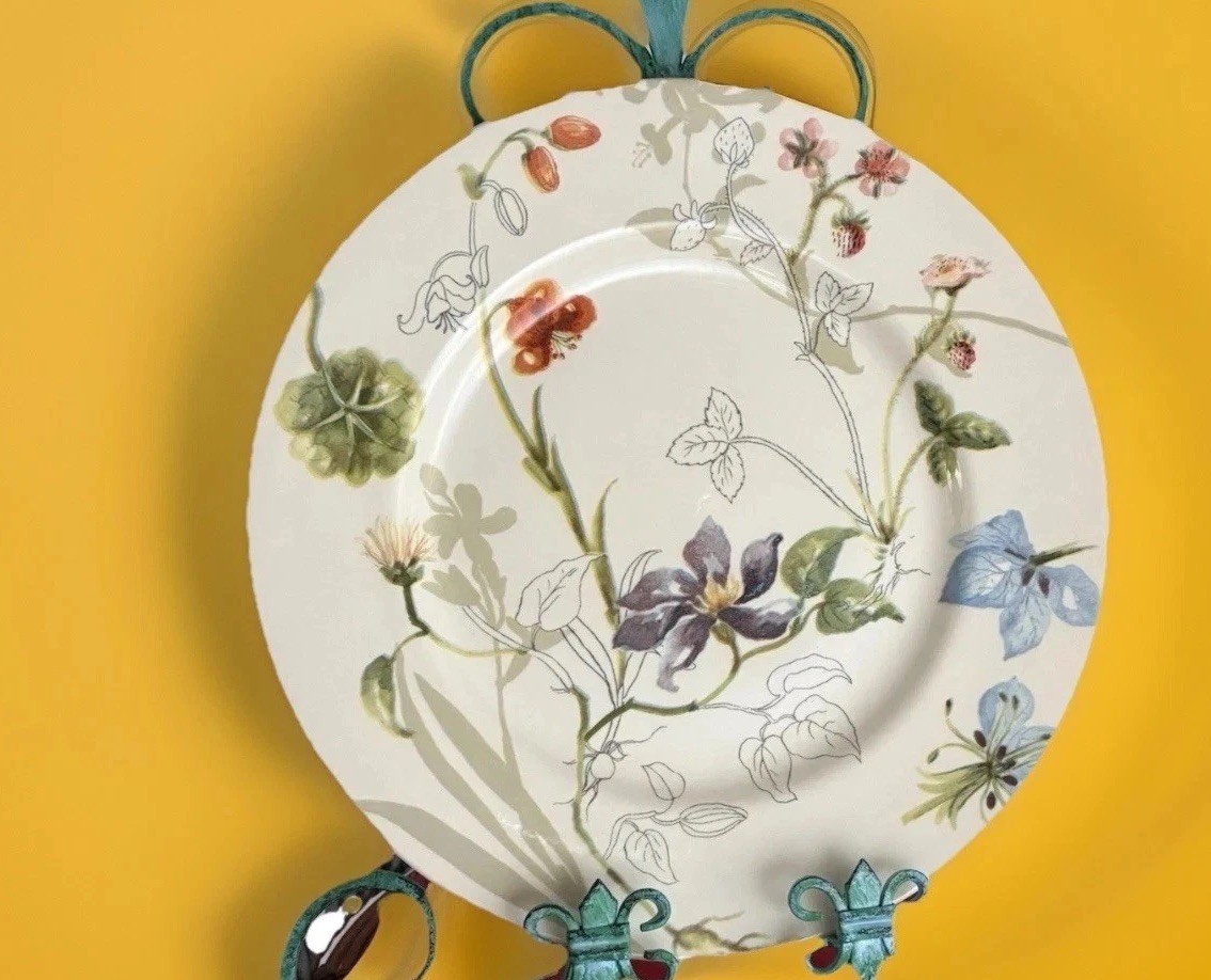 NEW ROYAL STAFFORD DINNER PLATES. TOTAL OF 4