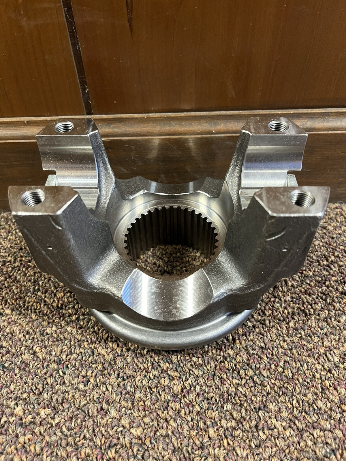 New genuine ZF 4139.203.094 Truck Bus rear axle differential flange