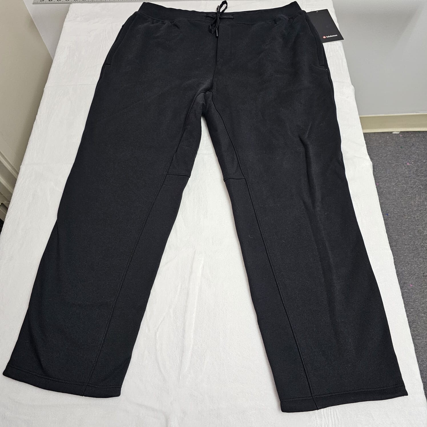 Lululemon Relaxed Fit French Terry Jogger Pants Black Men\'s Large Retail $128