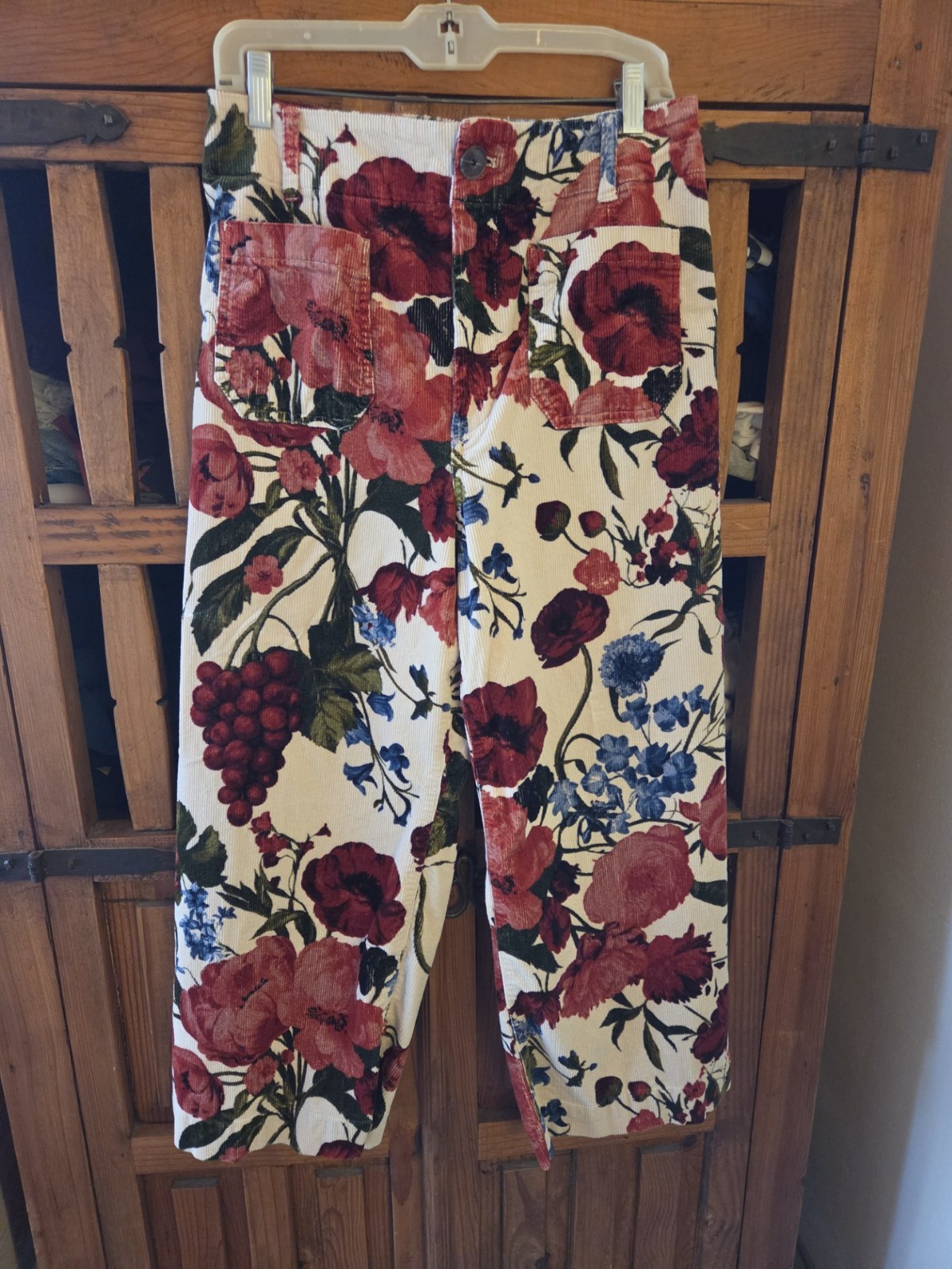 anthropologie maeve cropped corduroy pants, size 16 anthropologie maeve cropped corduroy pants, size 16