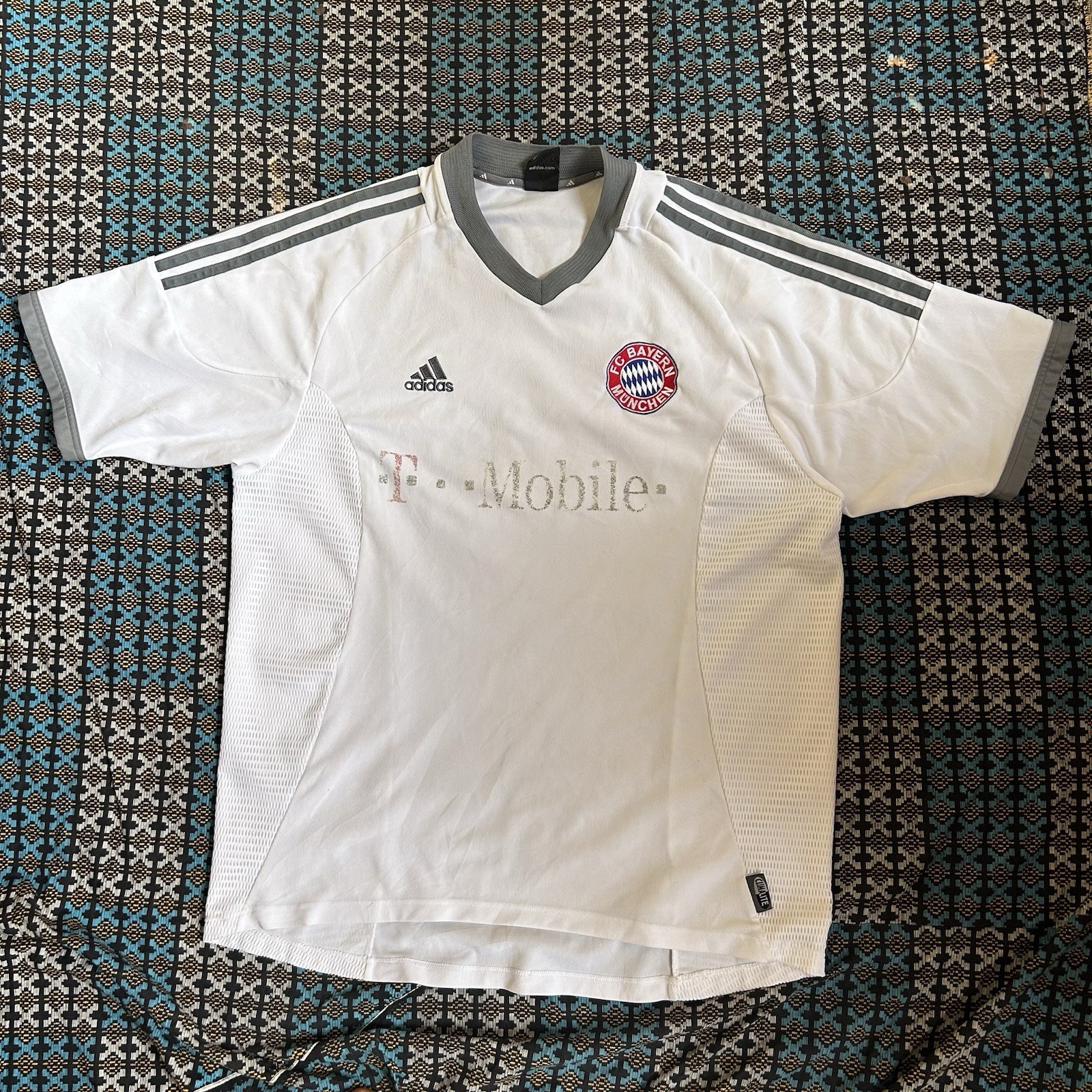 Vintage 2002/03 Adidas Bayern Munich Away (Authentic) Football Jersey Size L