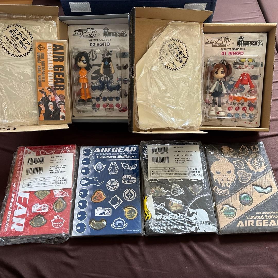 AIR GEAR Emblem Collection PIN BADGE 4 Sets Limited Edition Very Rare + Figure