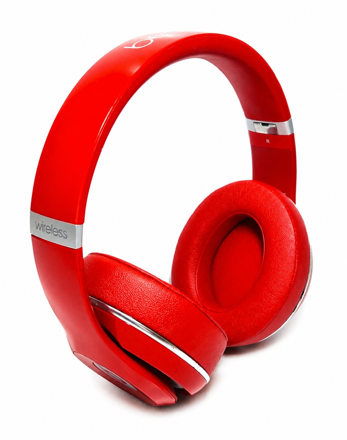 BEATS by Dr. Dre STUDIO 2  WIRELESS HEADPHONES -WITH NEW EAR PADS RED ORIGINAL 