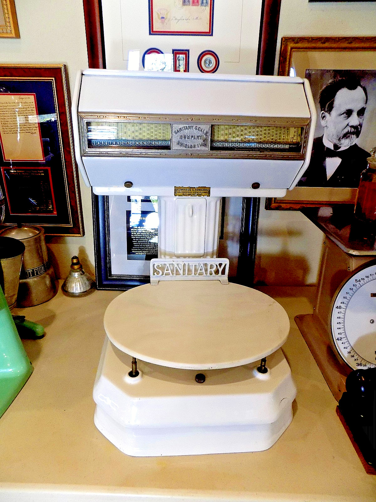 Vintage Sanitary Scale Co. Porcelain on Metal Very Heavy In Excellent Condition.