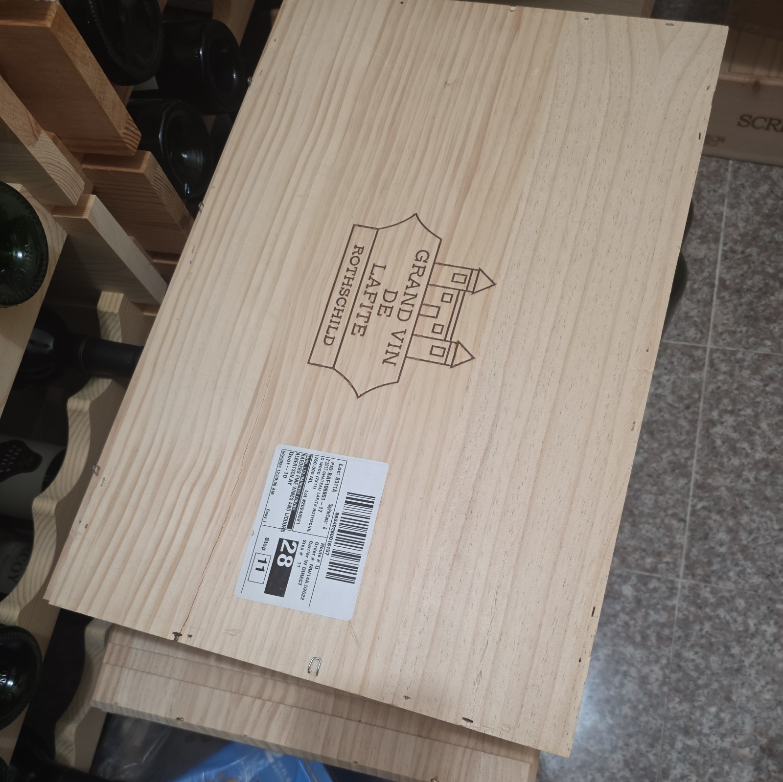 CHATEAU CARRUADES DE LAFITE EMBOSSED WOOD WINE BOX CRATE & LID 2021 CHATEAU CARRUADES DE LAFITE EMBOSSED WOOD WINE BOX CRATE & LID 2021