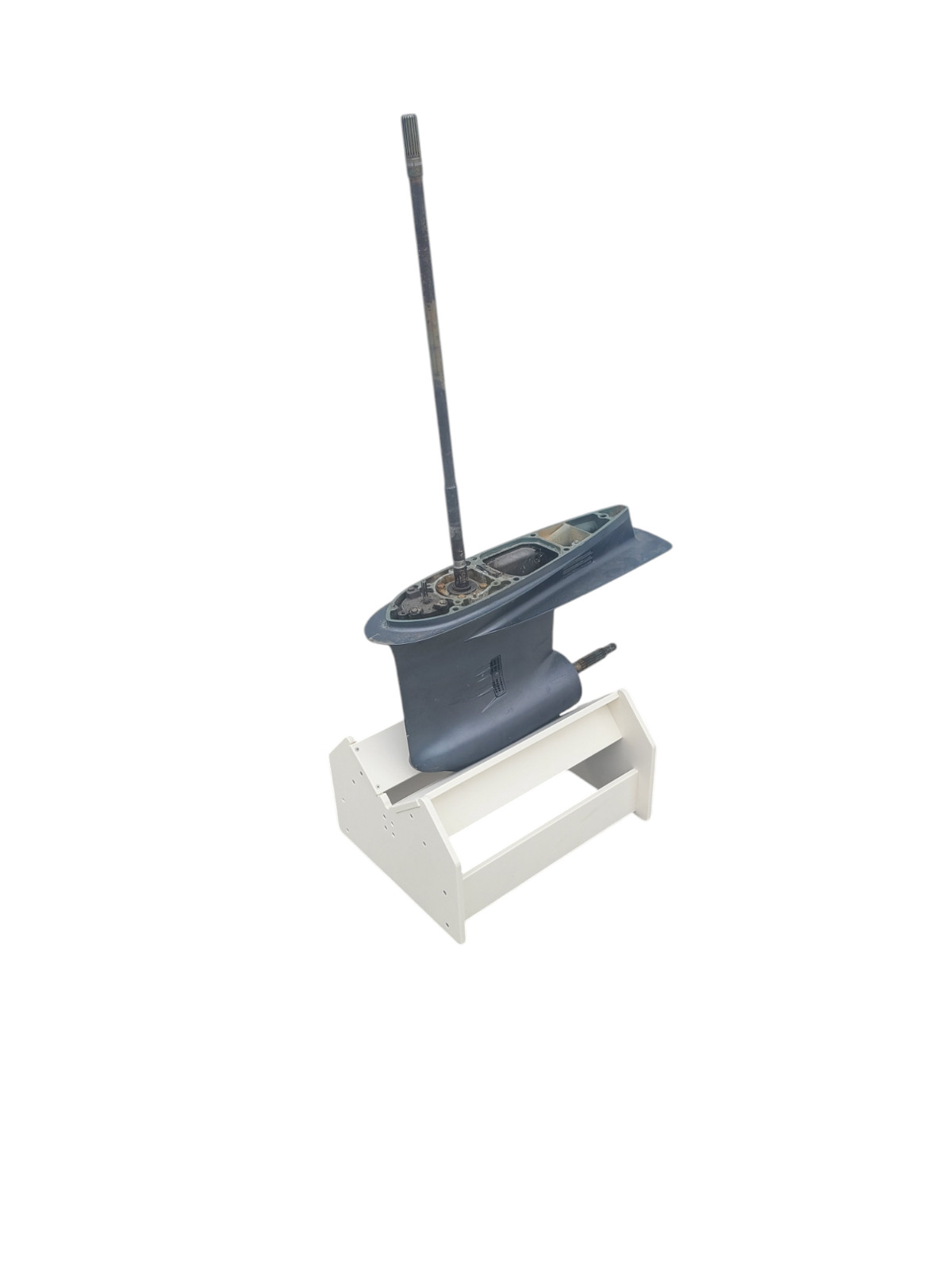 OUTBOARD LOWER UNIT STAND OUTBOARD LOWER UNIT STAND