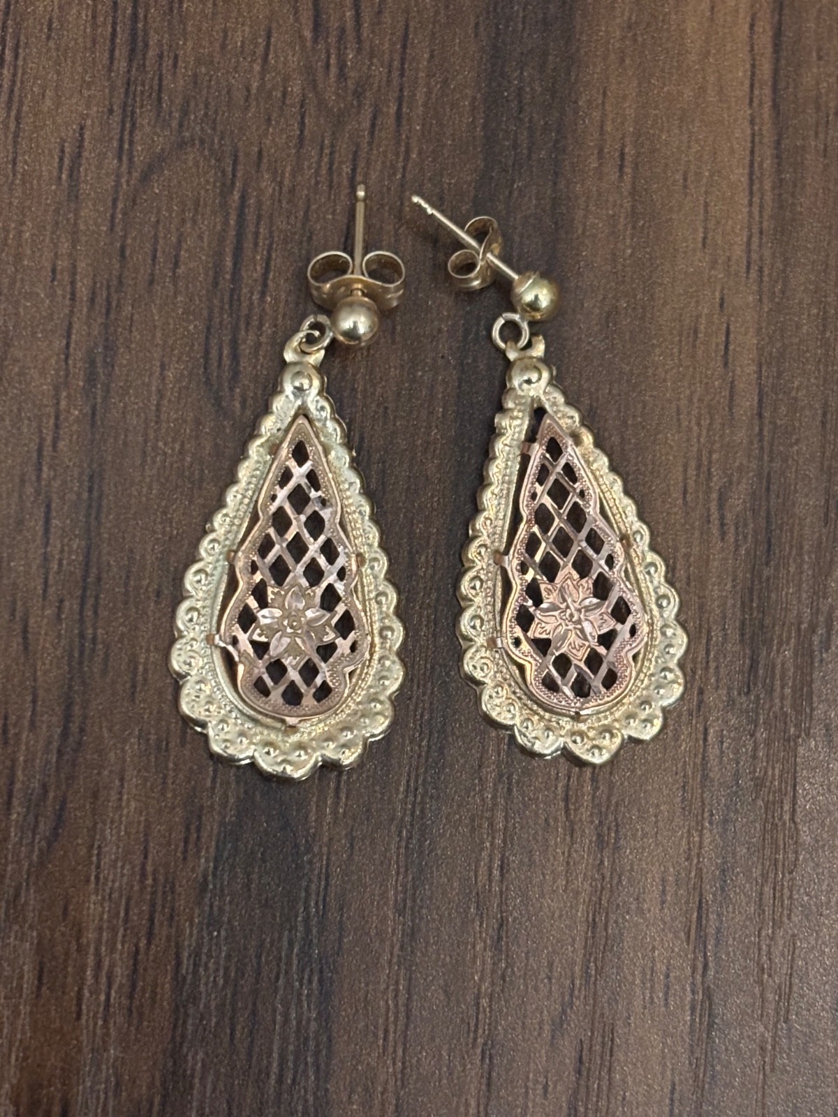 14k gold dangle drop diamond cut filigree teardrop 2 tone earrings