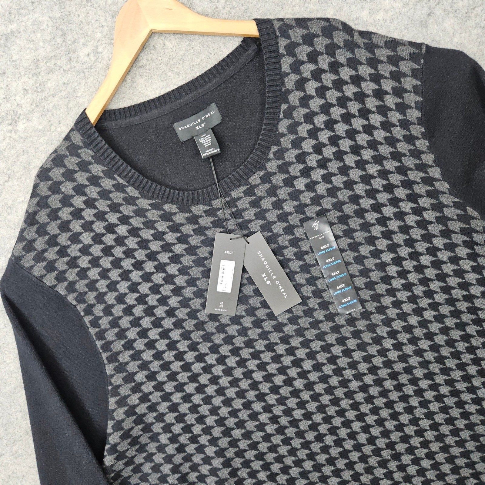 NEW Shaquille O\'Neal XLG Sweater Men\'s Black Gray 4XLT Crew Neck Long Sleeve