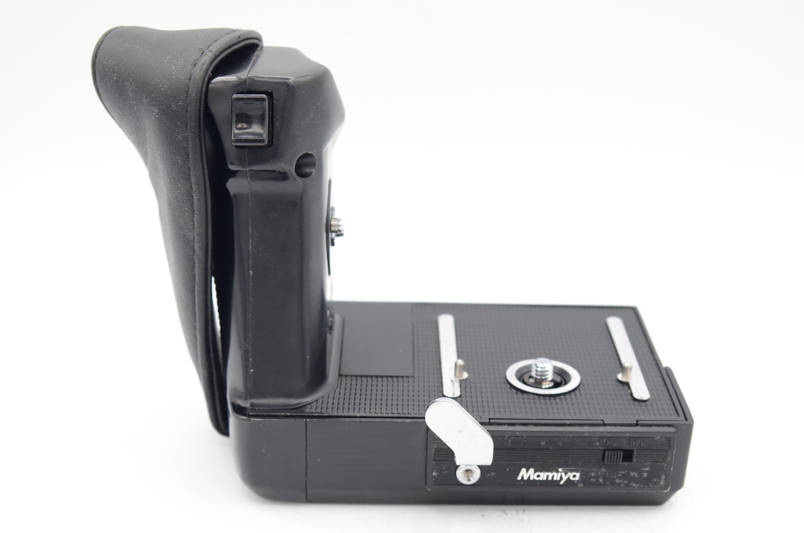 Mamiya Rapid Wind Grip GN401 For The 645E  for PARTS or REPAIR