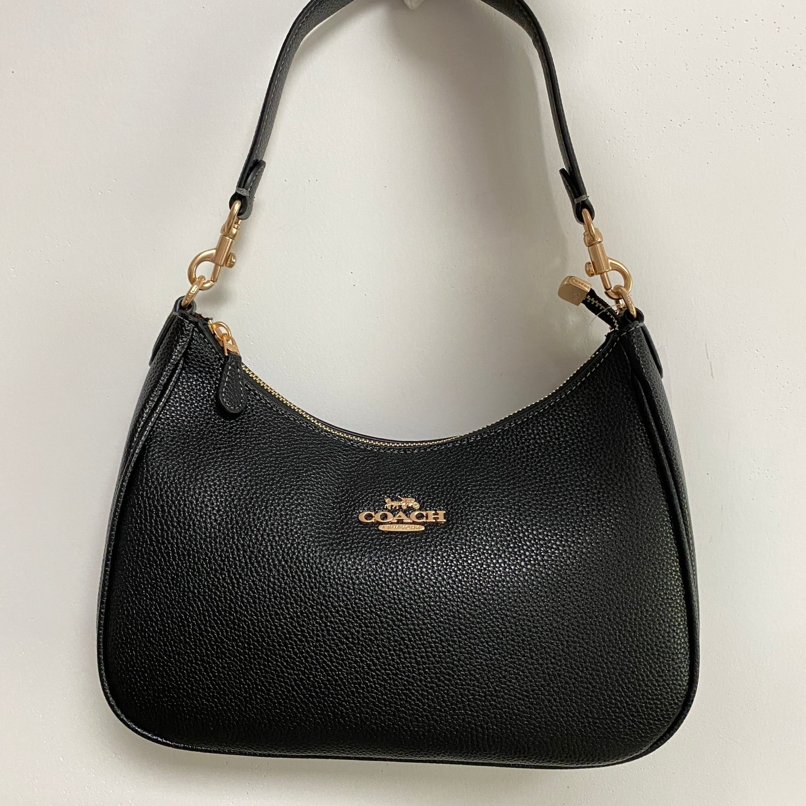 Coach Teri Hobo Bag In Signature Leather Black For Women CJ517 Coach Teri Hobo Bag In Signature Leather Black For Women CJ517