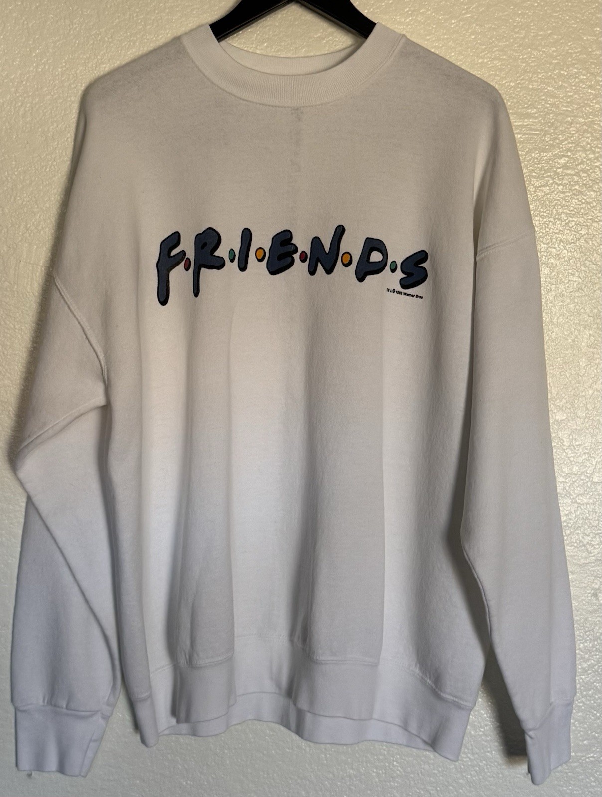 Vintage 1995 Friends TV Show Warner Bros Promo Sweatshirt Size XL White Vintage 1995 Friends TV Show Warner Bros Promo Sweatshirt Size XL White