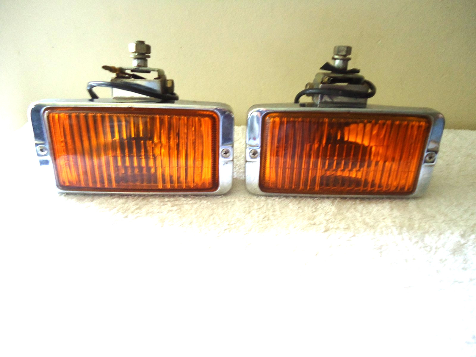 Vintage Set of 2 Kmart SAE-F5 IPF-512 Fog Lamp Assys. 
