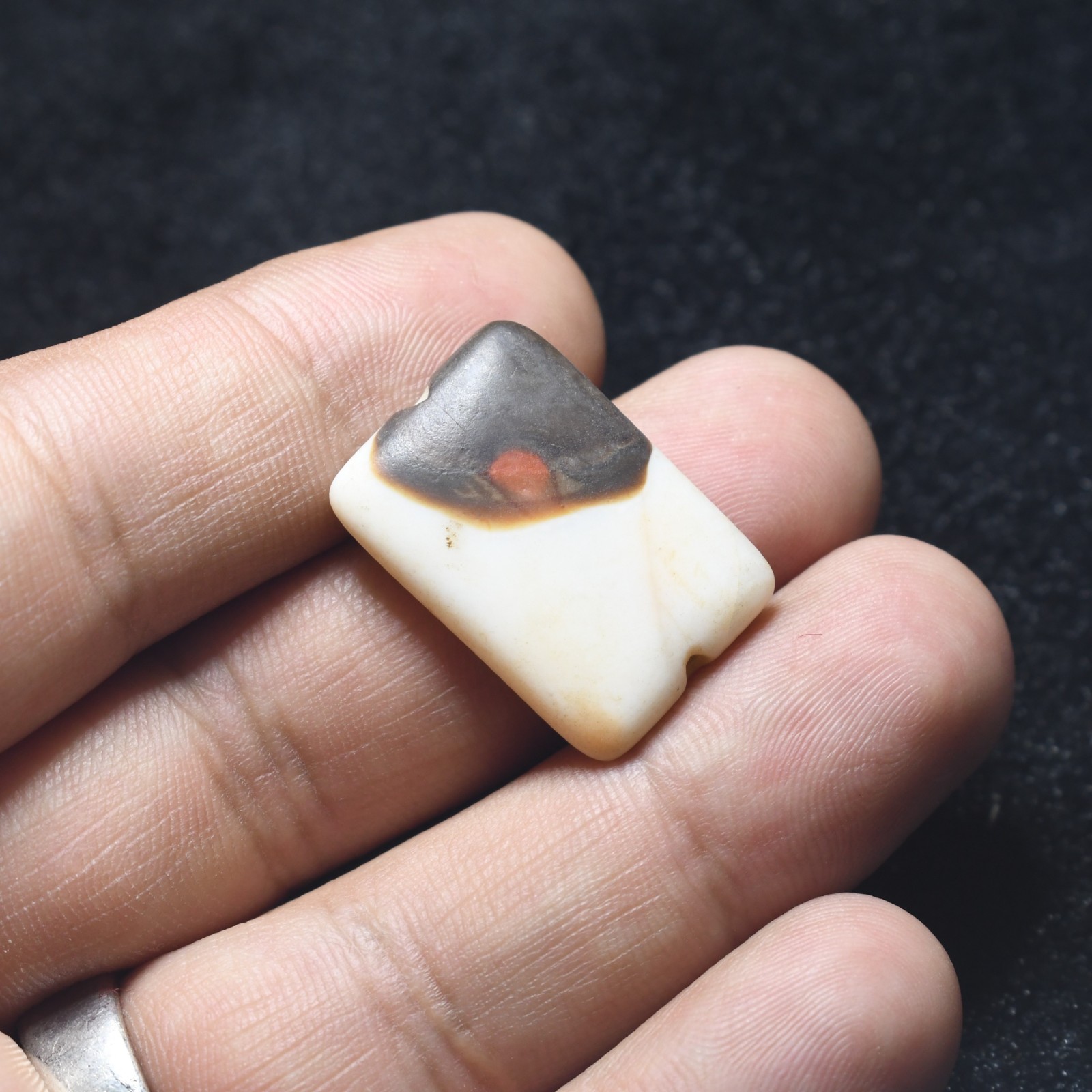 Rare Ancient Tibetan Himalayan Agate Stone Dzi Bead over 2000 Years Old