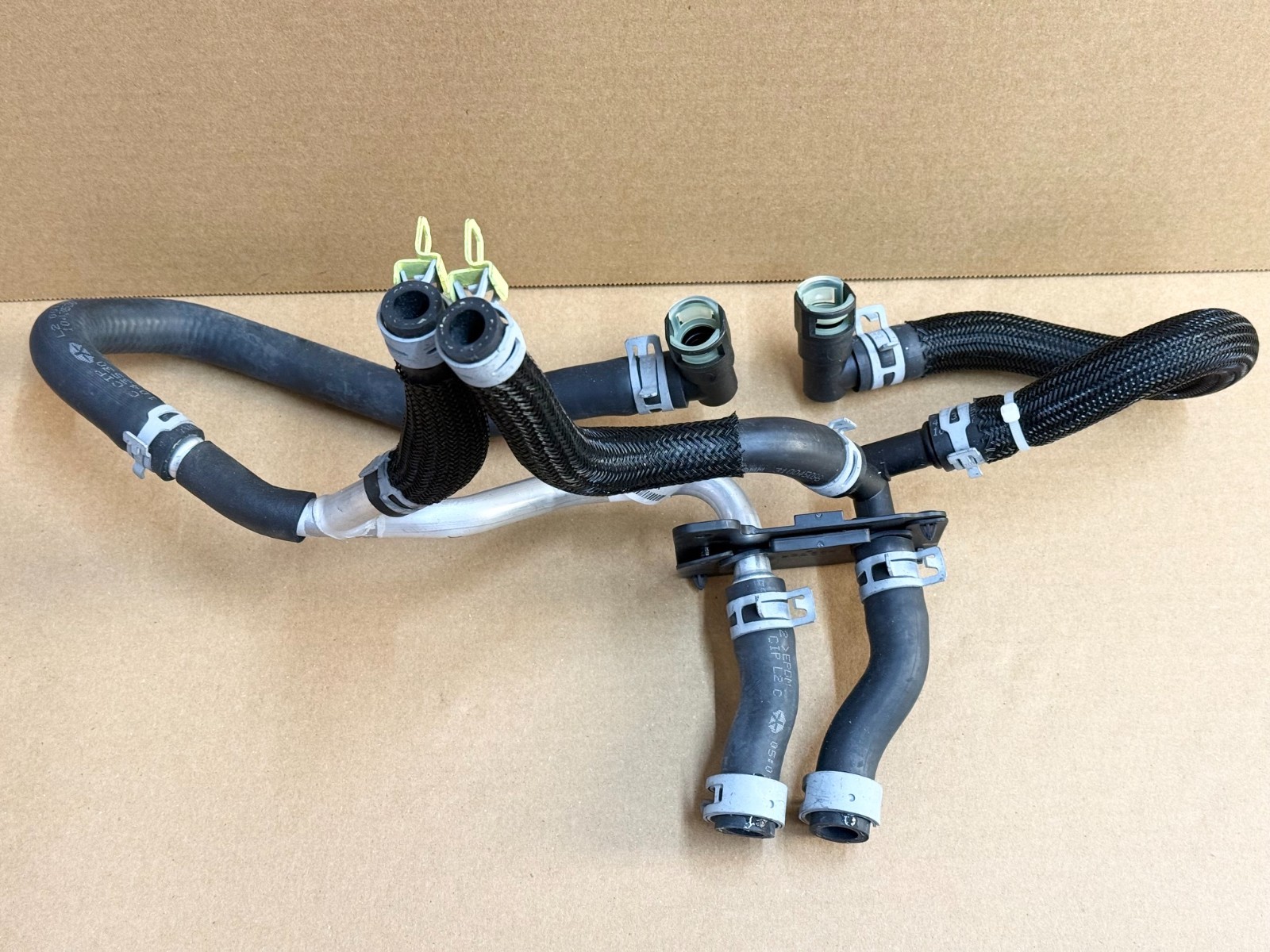 HEATER SUPPLY & RETURN HOSE for 2011-2026 DODGE DURANGO OEM MOPAR 55038042AK NEW
