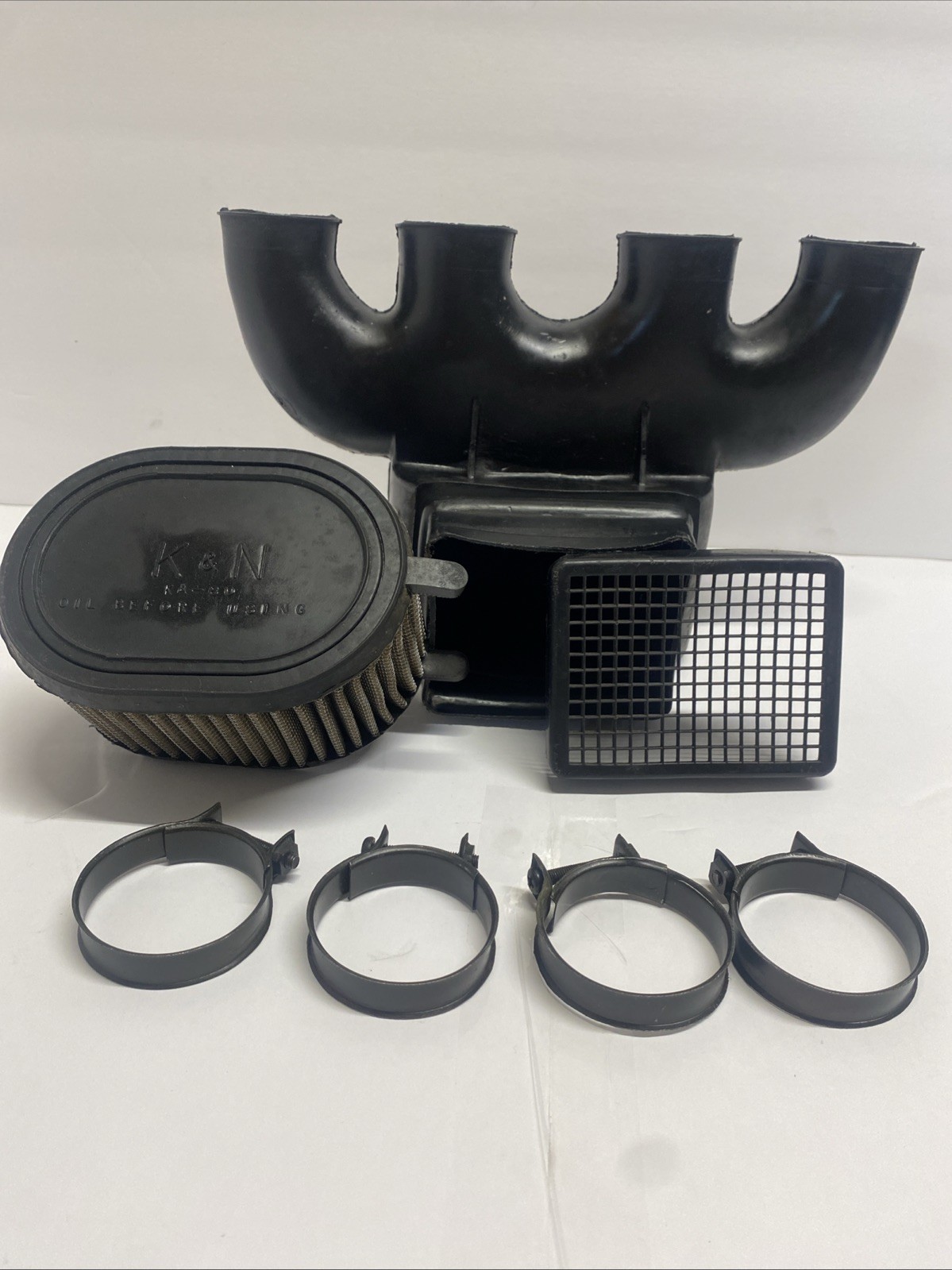 1973-75 Kawasaki Z1-900 Stock OEM Air Box W/ K&N Air Filter, Top & Bands CLEAN 1973-75 Kawasaki Z1-900 Stock OEM Air Box W/ K&N Air Filter, Top & Bands CLEAN
